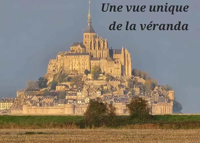 Vue Exceptionnelle Sur Le Mont Saint Michel
